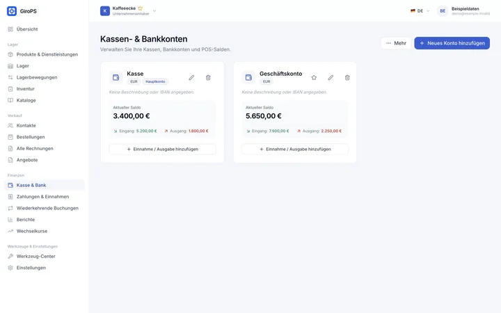 GiroPS-Ansicht Kasse & Cashflow auf Web mit fiktiven Unternehmensdaten.